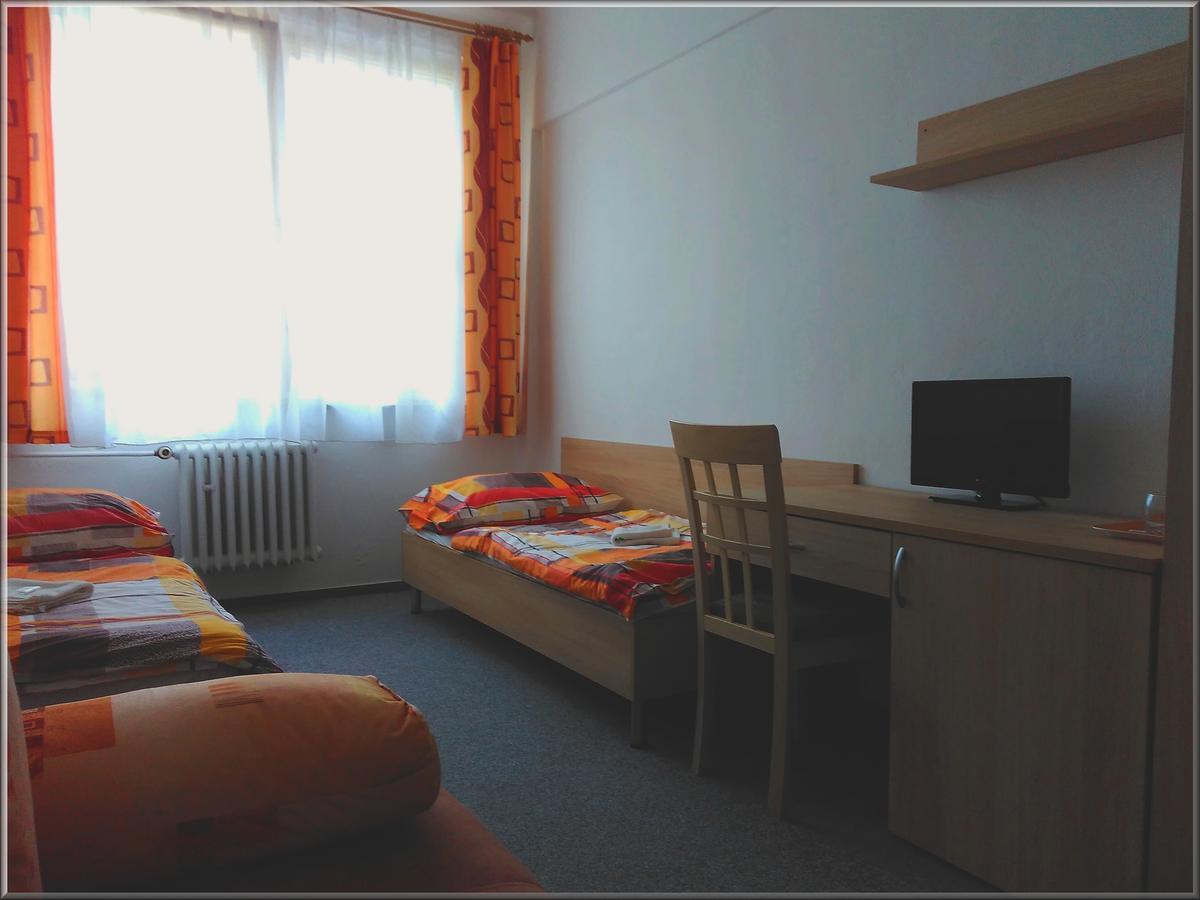 Zimní Stadion Tábor Habitación foto
